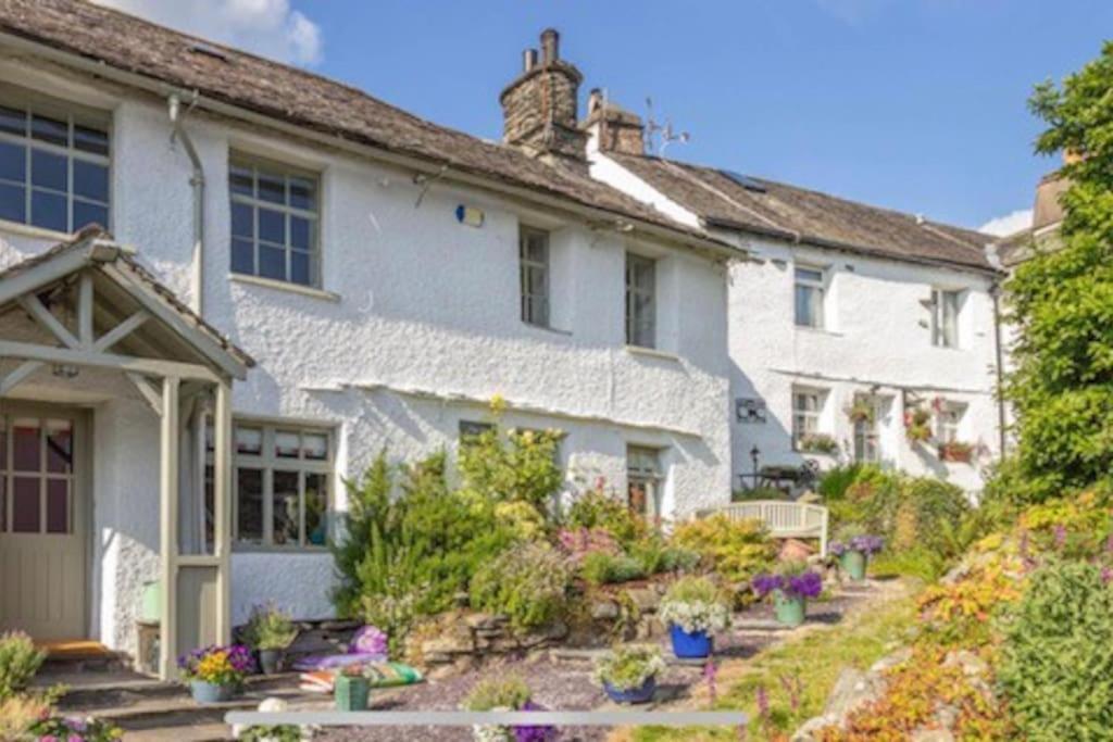 The Old Post Office, Cosy Grade II Listed 2 Bed Apartment Windermere Bagian luar foto